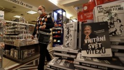 V ČR predĺžili núdzový stav, prešiel návrh Komunistickej strany