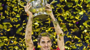 Federer ovládol rebríček najlepšie zarábajúcich športovcov