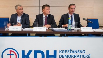 Jediný kandidát na šéfa KDH nechce Hlinu v predsedníctve