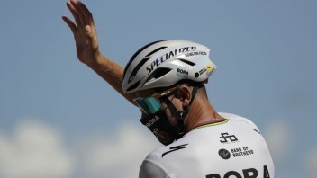 Sagan v tretej etape Tour de France piaty, získal zelený dres