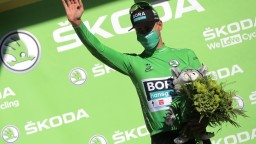 Sagan vybojoval v 7. etape zelený dres, triumfoval van Aert