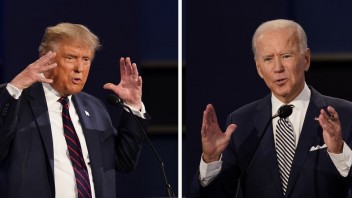 Trump a Biden sa ostro kritizovali, každý však mal vlastnú debatu