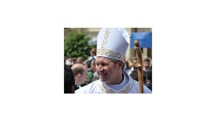 Česi dokončujú dokument o odvolanom arcibiskupovi Bezákovi