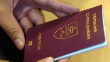 Zákon pripravil o pas tisíce ľudí, ministerstvo chystá novelu