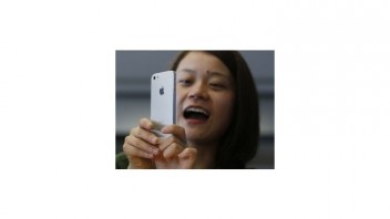 V Ázii začali predávať iPhone 5, záujemcovia zaplavili obchody