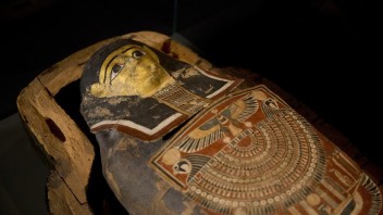 V Egypte chystajú sprievod múmii, presunú ich do nového múzea