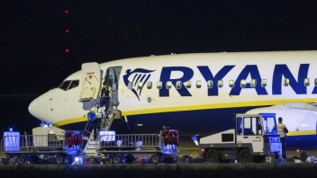 Lietadlo spoločnosti Ryanair muselo núdzovo pristáť v Berlíne