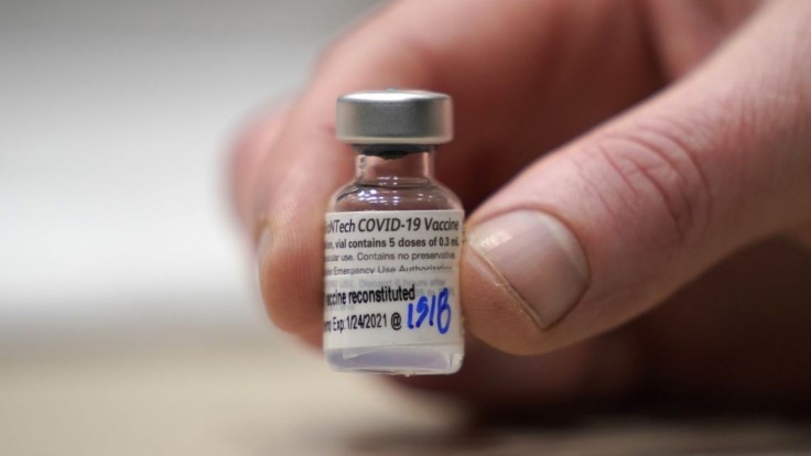 Izrael zistil možnú spojitosť medzi myokarditídou a vakcínou Pfizer