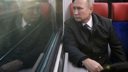 Za vakcínou do Ruska? Putin chce ponúknuť očkovaciu turistiku