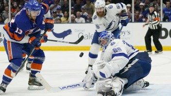 NHL: Islanders zdolali Tampu Bay, stav série je vyrovnaný