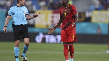 Belgickí futbalisti porazili Fínov, jeden z gólov si pripísal Lukaku