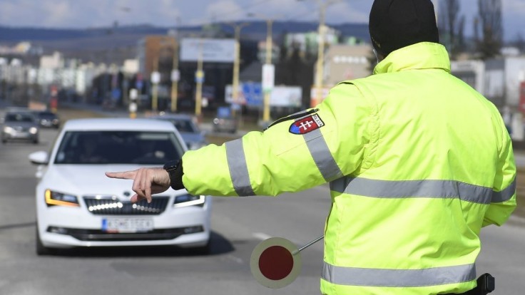 Vodiči, pozor! Polícia na cestách Bratislavského kraja preverí vaše vedomosti
