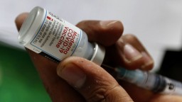 Budú sa deti očkovať aj Modernou? Lieková agentúra by mala rozhodnúť čoskoro