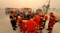 Slovenskí hasiči už zasahujú v teréne. Zverejnili fotografie z gréckeho ostrova