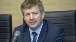 V Minsku zadržali bývalého bieloruského veľvyslanca na Slovensku. Podporil protesty proti Lukašenkovi