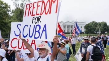 USA uvalili sankcie na ďalších kubánskych predstaviteľov i vojenskú jednotku