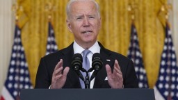Biden prehovoril k národu: Spojené štáty dali afganskej armáde všetky šance proti Talibanu