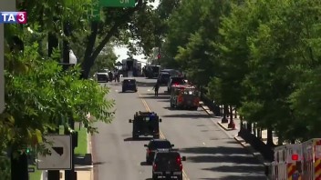 Bombový poplach vo Washingtone, okolie Kapitolu museli evakuovať