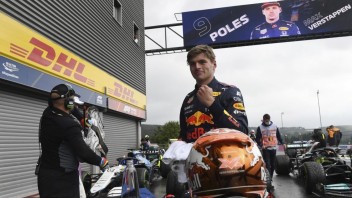 VC Belgicka: Z pole position vyštartuje Verstappen, prekvapením kvalifikácie bol Russell