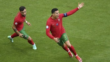 Ronaldo sa stal svetovým rekordérom. Strelil 110. a 111. gól