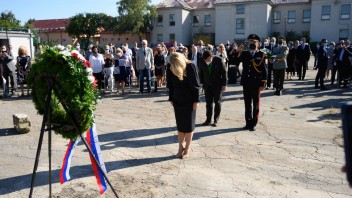 V Seredi spomínali na obete holokaustu. Ľútosť vyjadrila prezidentka aj premiér