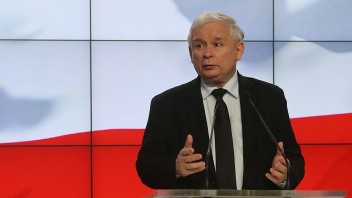 Kaczyňski vidí budúcnosť Poľska v EÚ, zároveň odmieta zásahy Bruselu