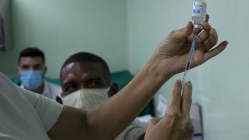 Kuba začala vyvážať svoje vakcíny, zásielky už poslala do Vietnamu a Venezuely