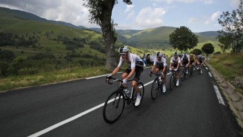 Na Tour de France 2022 bude päť horských etáp, štartuje sa v Kodani