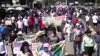 V Salvádore protestovali tisícky ľudí, nechcú Bitcoin ako oficiálne platidlo