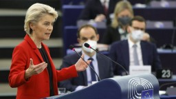Eurokomisia chystá kroky proti Poľsku. Je viacero možností, potvrdila von der Leyenová