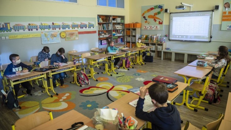 V Liptovskom Mikuláši kvôli pandémii prerušili výučbu základnej školy