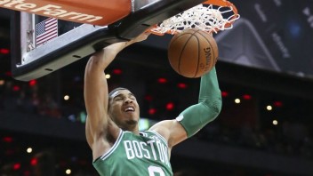 NBA: Hráči Charlotte neudržali víťaznú šnúru, podal si ich Boston Celtics