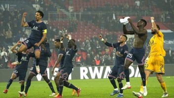 PSG navýšil svoj náskok na čele Ligue 1, zápas proti Lille musel otáčať
