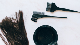 Pozor na domáce farbenie vlasov. Väčšina žien robí tieto začiatočnícke chyby
