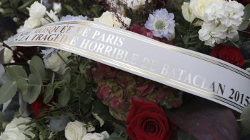 TA3 z Paríža: Francúzsko si pripomína teroristické útoky z roku 2015