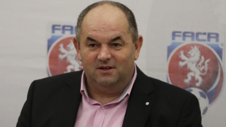 Bývalý šéf českého futbalu Pelta ide do väzenia. Odsúdili ho na šesť rokov