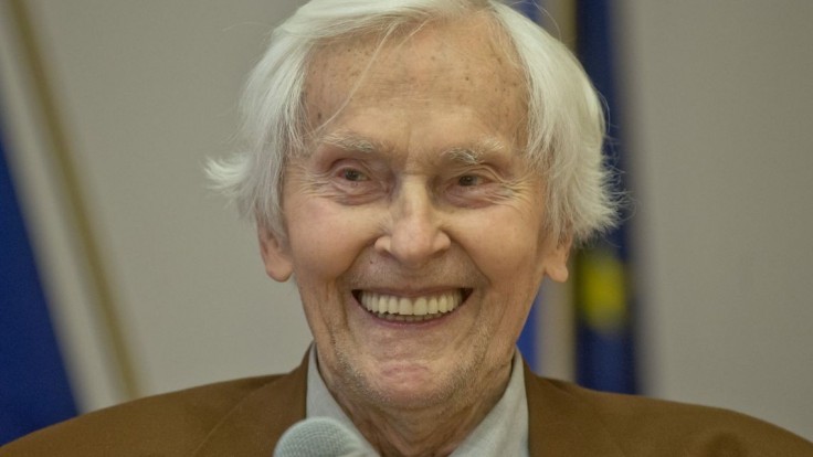 Zomrel legendárny český cestovateľ Miroslav Zikmund. Mal 102 rokov