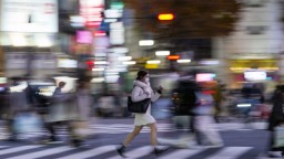 Rast dlho netrval. Japonská ekonomika opäť klesla, zákazníci nakupovali menej