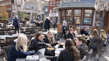 Dánsko zatvorí školy a sprísni opatrenia. Nejde o lockdown, tvrdí premiérka