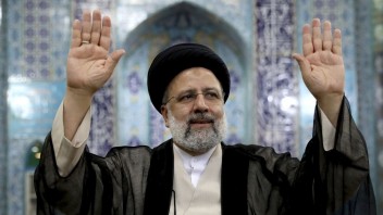 Irán uvalil sankcie na amerických občanov, tvrdí, že porušujú ľudské práva