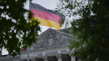 Nový líder Nemecka oznámil, na čom bude vláda pracovať. Chce uľahčiť príchod pracovníkom zo zahraničia