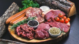 Chyby, ktoré robíme pri príprave mäsa: Nebezpečenstvo môže číhať aj na tanieri