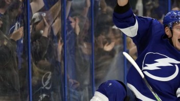 NHL: Obhajca Stanleyho pohára uspel štvrtýkrát za sebou