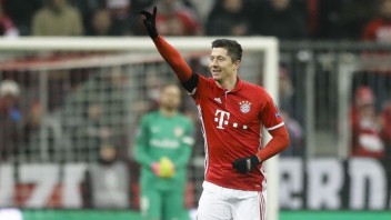 Nemecká Bundesliga bola plná zaujímavých momentov aj v roku 2021. Aké boli najkrajšie góly?