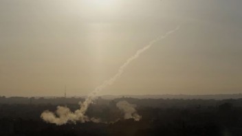 Pri pobreží Izraela dopadli dve rakety, mali byť vystrelené z pásma Gazy