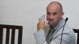Vyšetrovateľ NAKA žiada väzbu pre nitrianskeho oligarchu Bödöra, zadržaný bol v súvislosti s kauzou Valčeky