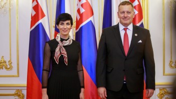 FOTO: Kollár prijal predsedníčku českej poslaneckej snemovne. Hovorili o zvyšovaní cien, jadre aj pandémii