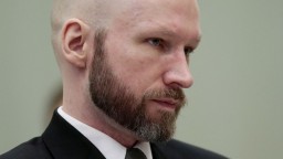 Nórsky súd začne rokovať o prepustení Breivika. Tvrdí, že pre spoločnosť už nie je nebezpečný