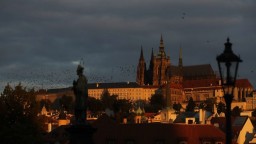 Česko eviduje rekord, pribudlo viac ako 20-tisíc nakazených. Počet hospitalizovaných však klesá