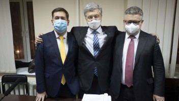 Ukrajinský exprezident Porošenko do väzenia nejde, budú ho vyšetrovať na slobode